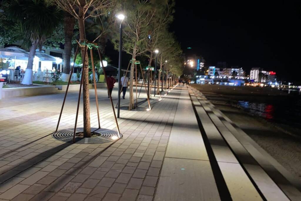 City Beach Apartment Sarandë Exteriér fotografie