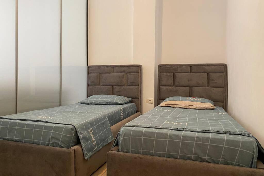 City Beach Apartment Sarandë Exteriér fotografie